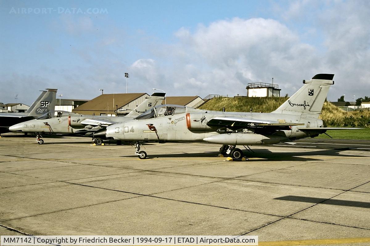 MM7142, 1991 AMX International AMX C/N IX054, static display