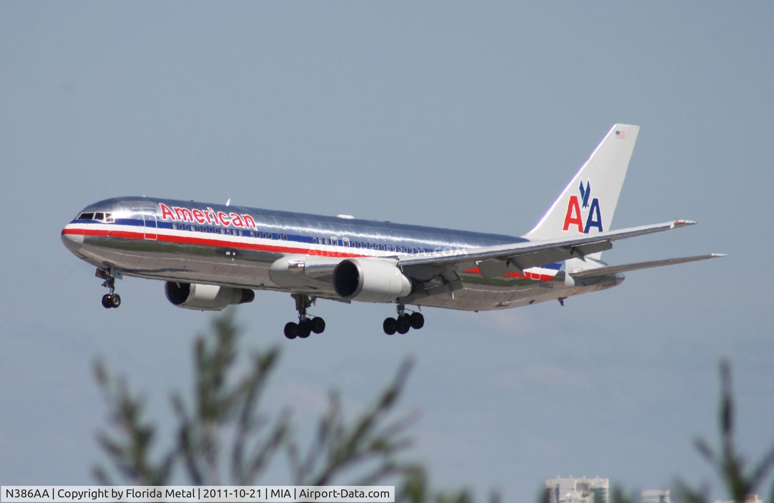 N386AA, 1994 Boeing 767-323/ER C/N 27060, American 767