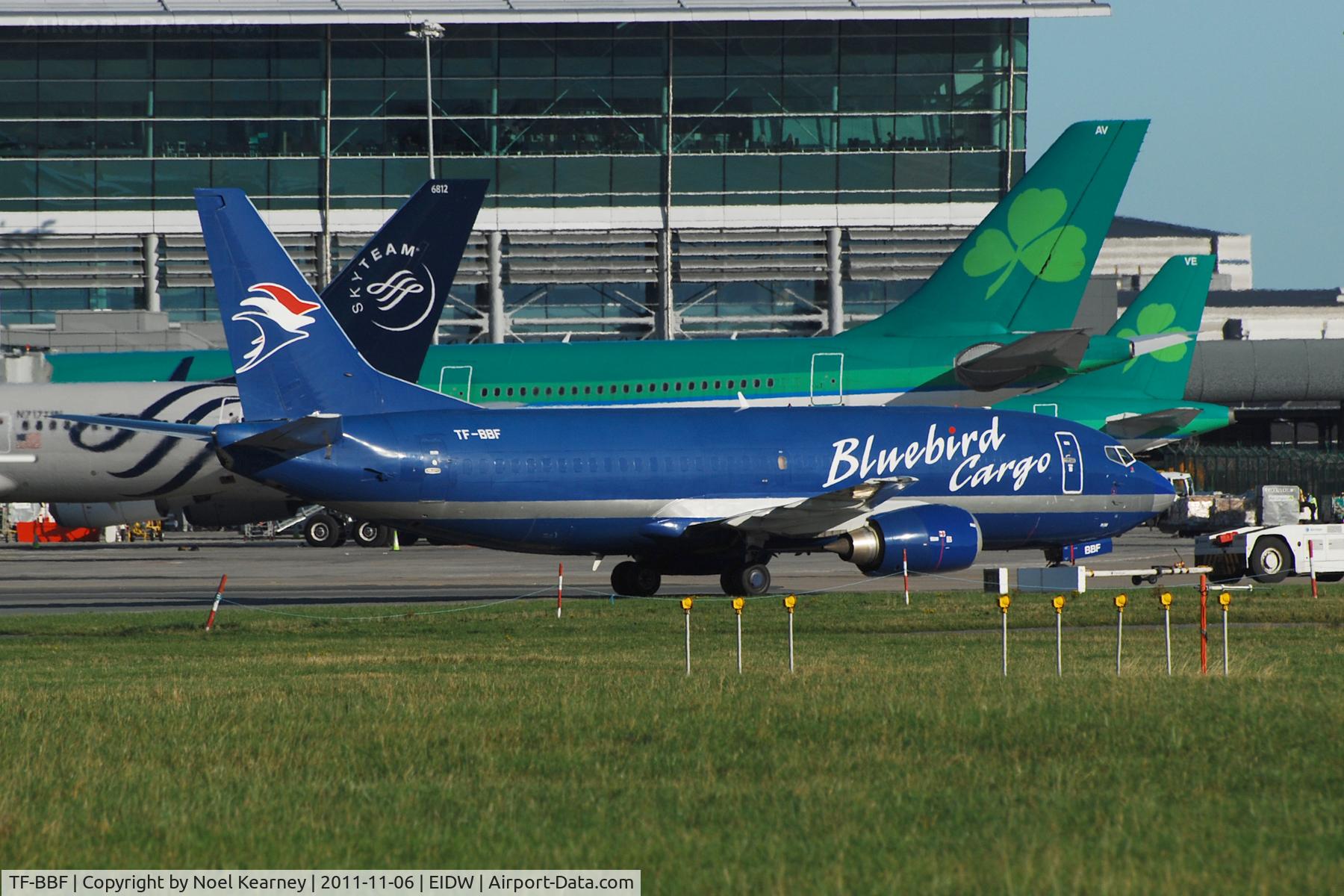 TF-BBF, 1992 Boeing 737-36E(SF) C/N 25264, On tow to the cargo area at EIDW