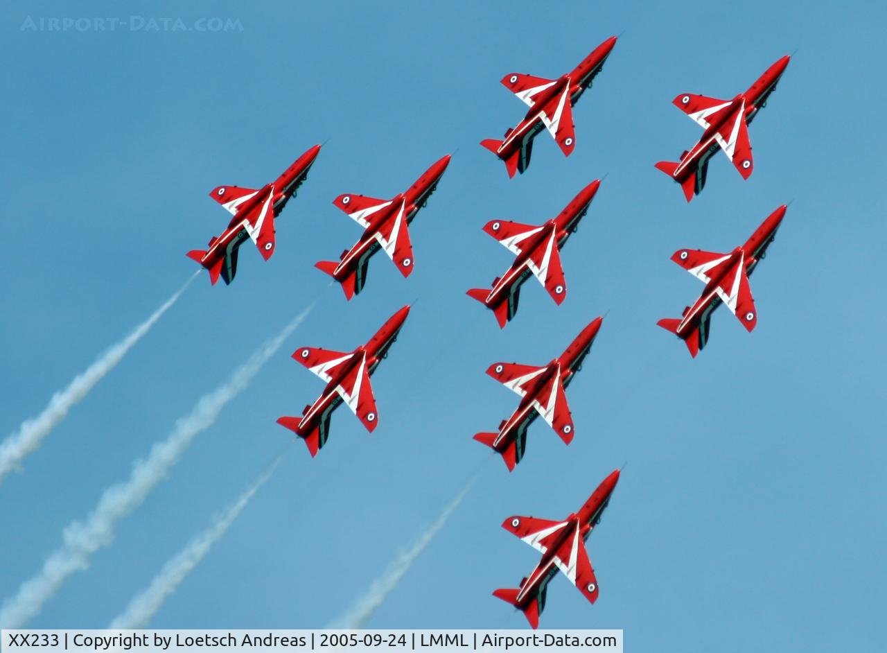 XX233, 1978 Hawker Siddeley Hawk T.1 C/N 069/312069, XX233 and more