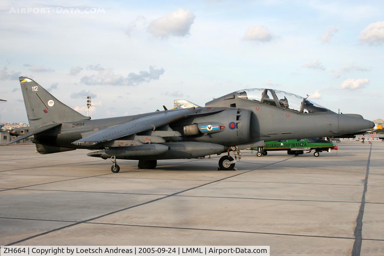 ZH664, 1995 British Aerospace Harrier T.10 C/N TX012, British Air Force