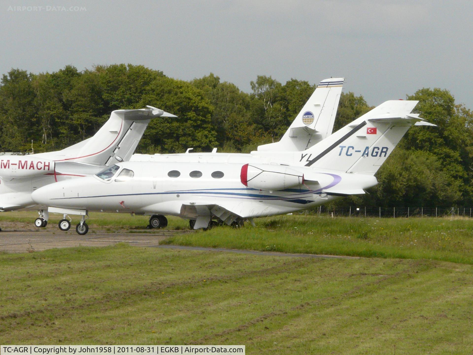 TC-AGR, 2011 Cessna 510 Citation Mustang Citation Mustang C/N 510-0356, Sitting in the sun