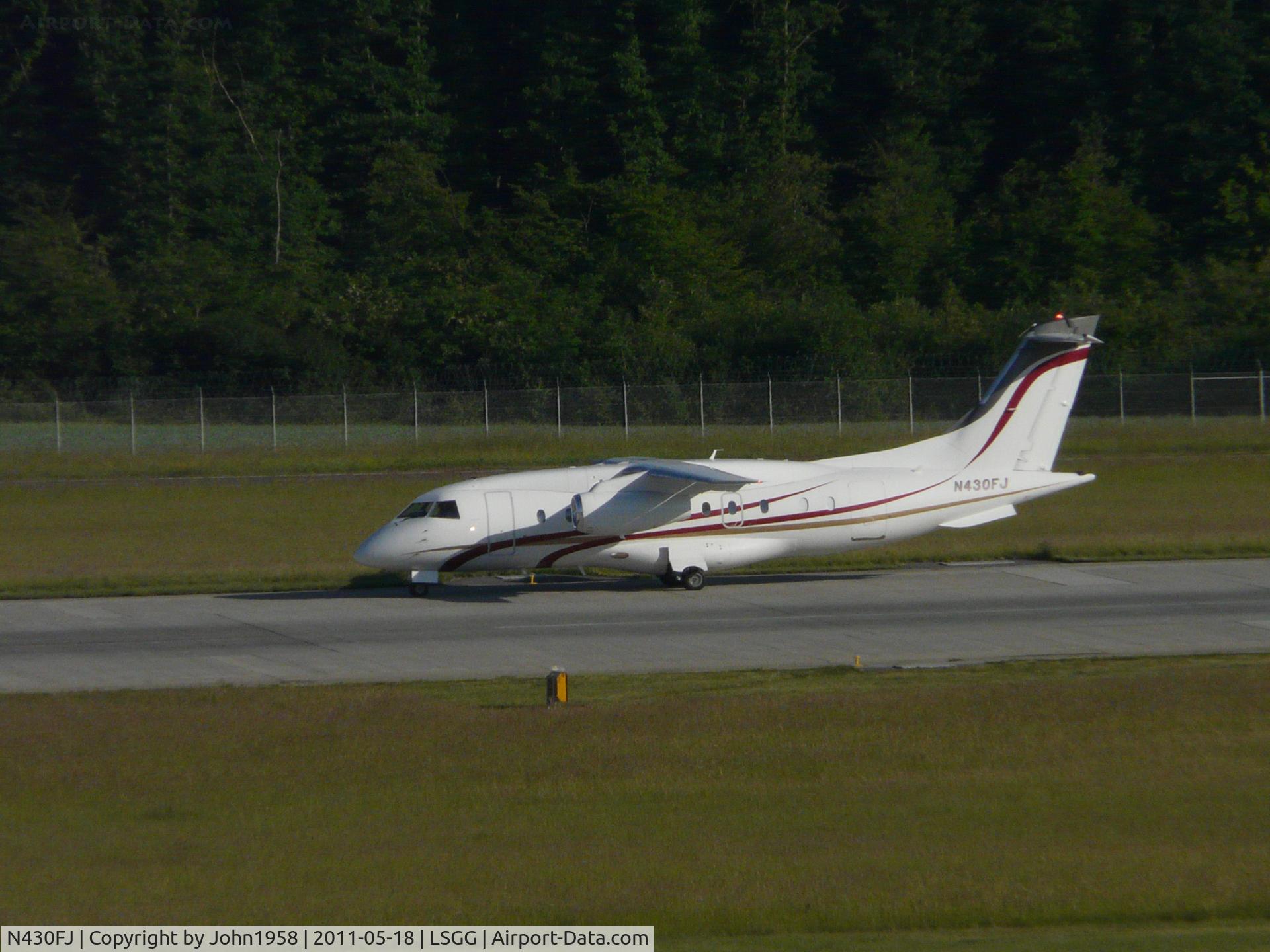 N430FJ, 2002 Fairchild Dornier 328-300 328JET C/N 3209, Just landed