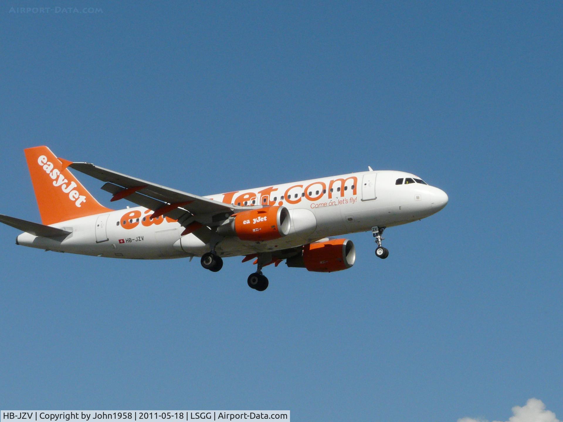 HB-JZV, 2006 Airbus A319-111 C/N 2709, About to land