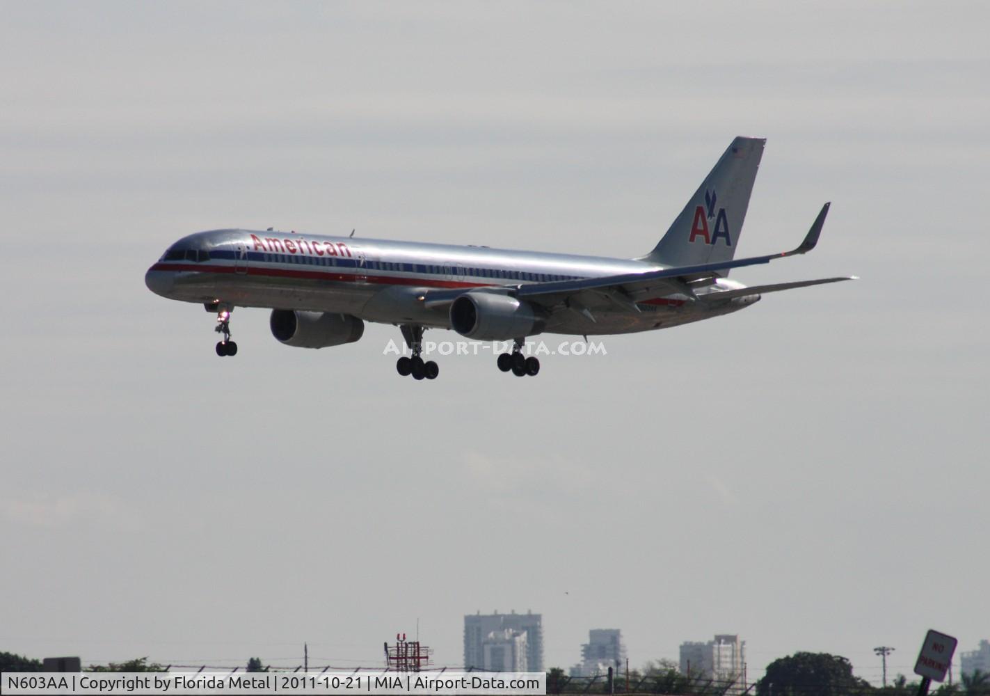 N603AA, 1995 Boeing 757-223 C/N 27054, American 757