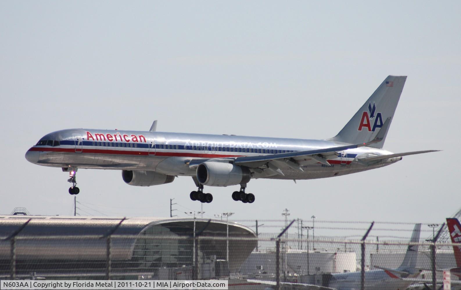 N603AA, 1995 Boeing 757-223 C/N 27054, American 757