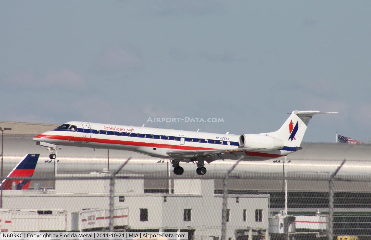 N603KC, 1998 Embraer ERJ-145LR (EMB-145LR) C/N 145055, Eagle E145