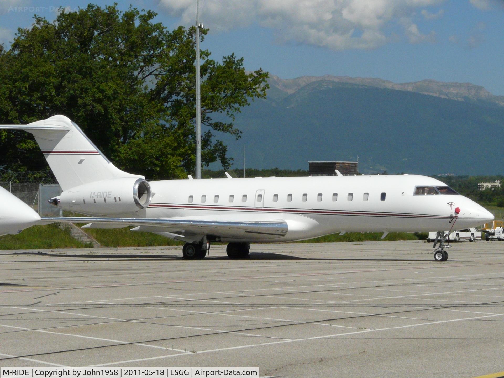 M-RIDE, 2006 Bombardier BD-700-1A10 Global 5000 C/N 9190, Parked