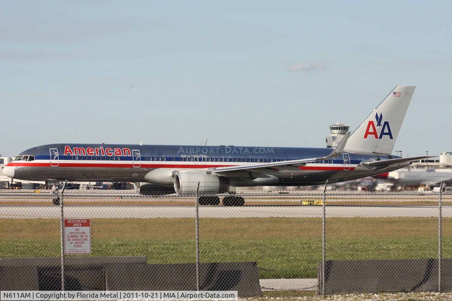 N611AM, 1989 Boeing 757-223 C/N 24487, American 757