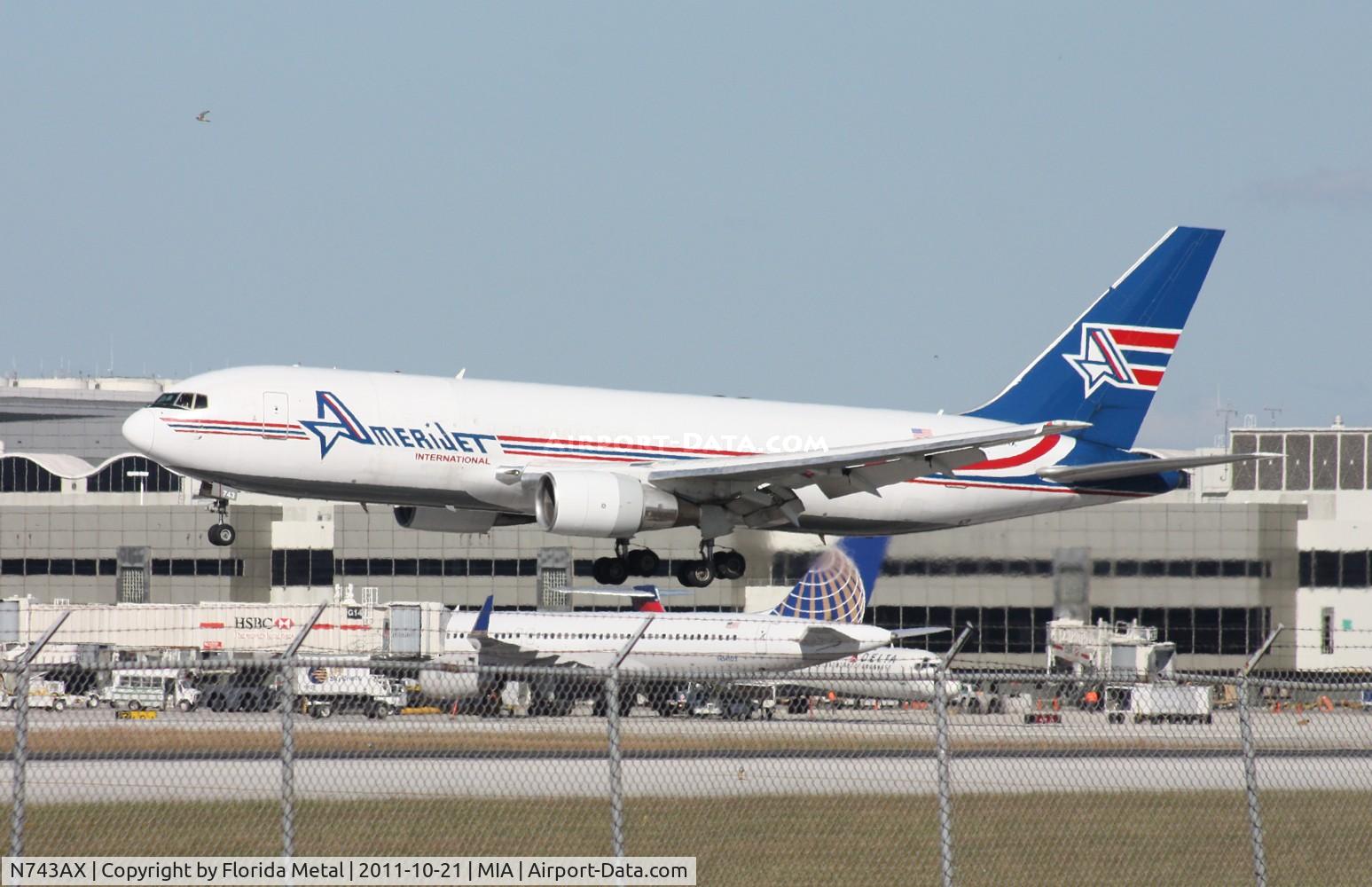 N743AX, 1982 Boeing 767-232 C/N 22218, Amerijet 767