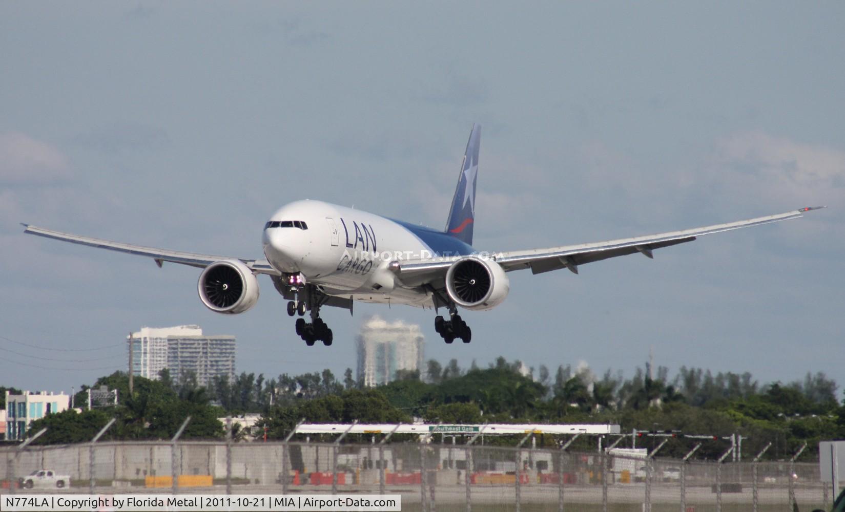N774LA, 2009 Boeing 777-F6N C/N 37710, LAN Colombia Cargo 77L