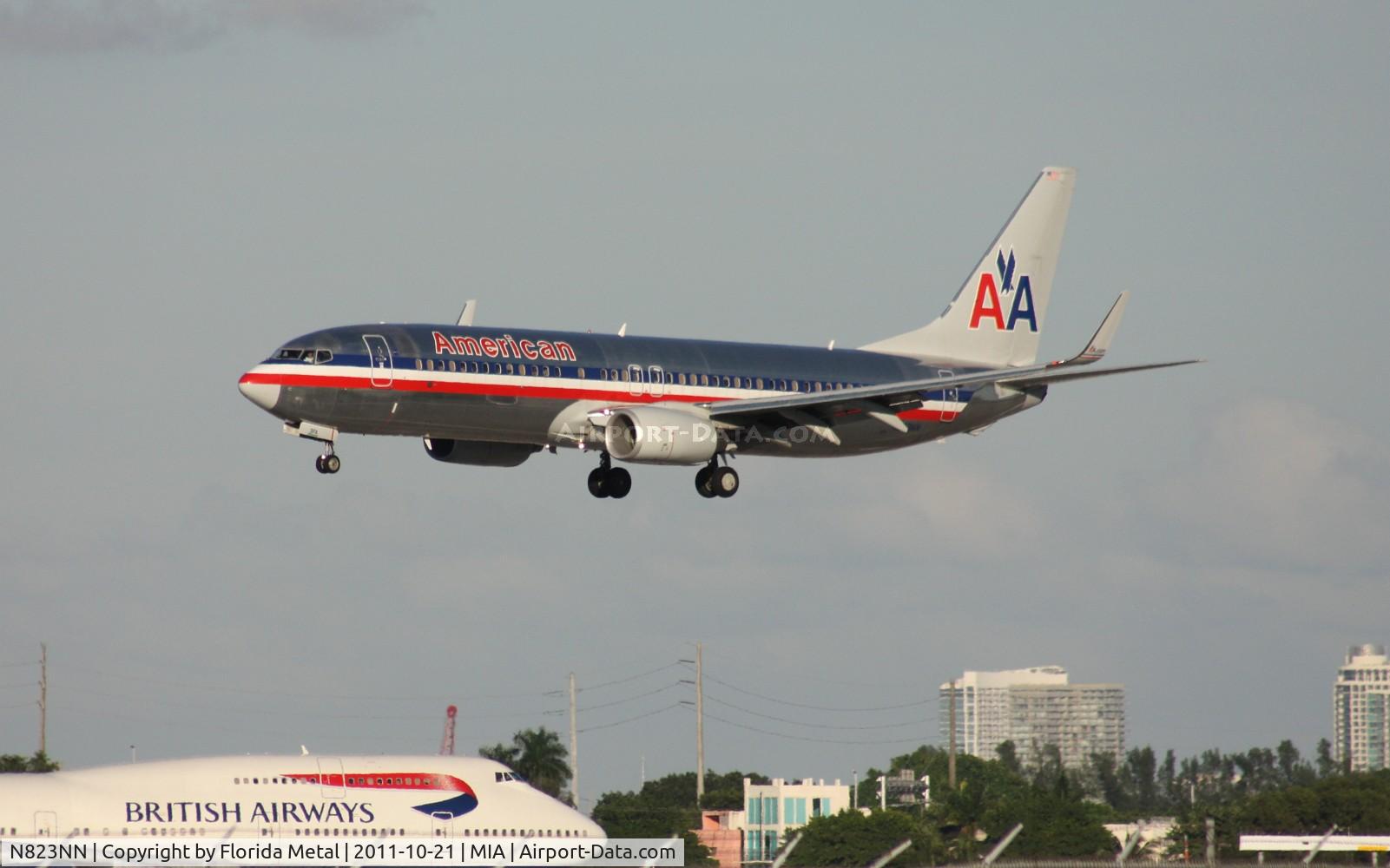 N823NN, 2010 Boeing 737-823 C/N 29560, American 737