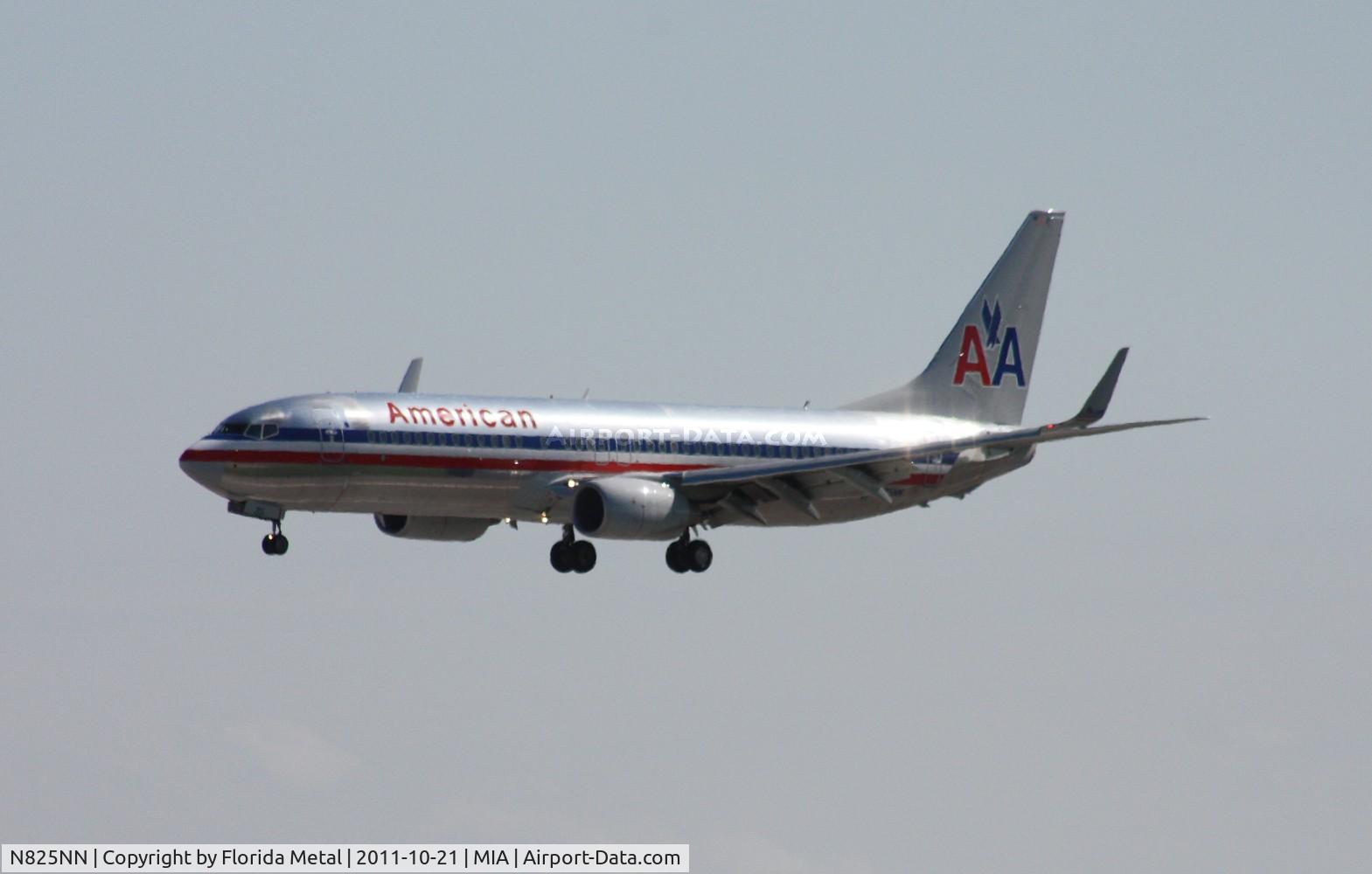 N825NN, 2010 Boeing 737-823 C/N 31087, American 737