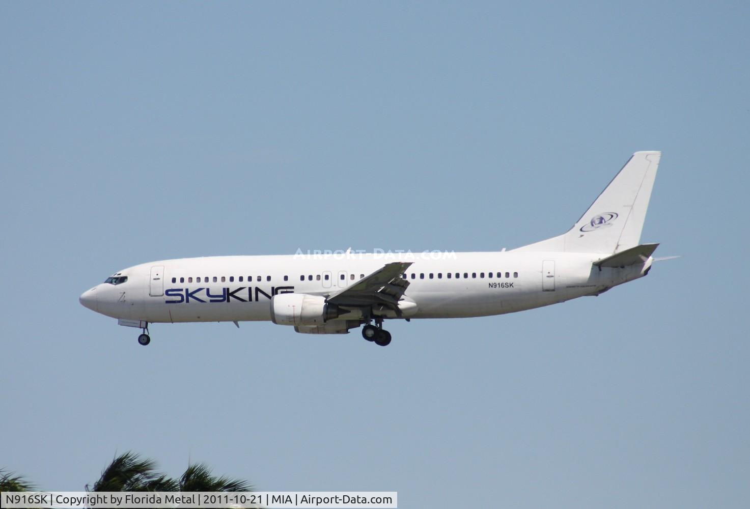 N916SK, 1991 Boeing 737-4Q8 C/N 24706, Sky King 737
