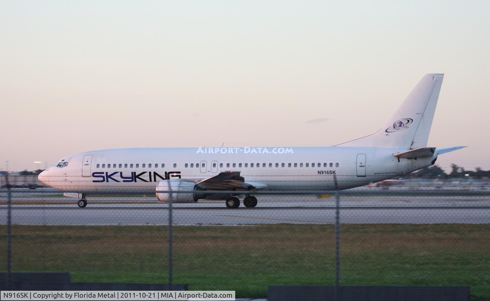 N916SK, 1991 Boeing 737-4Q8 C/N 24706, Sky King 737