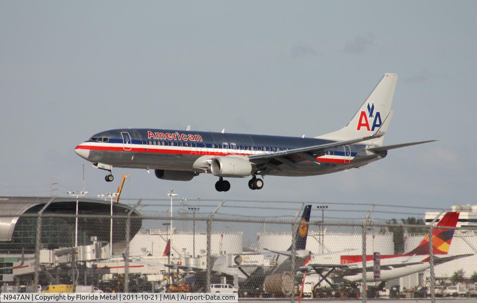 N947AN, 2000 Boeing 737-823 C/N 29536, American 737