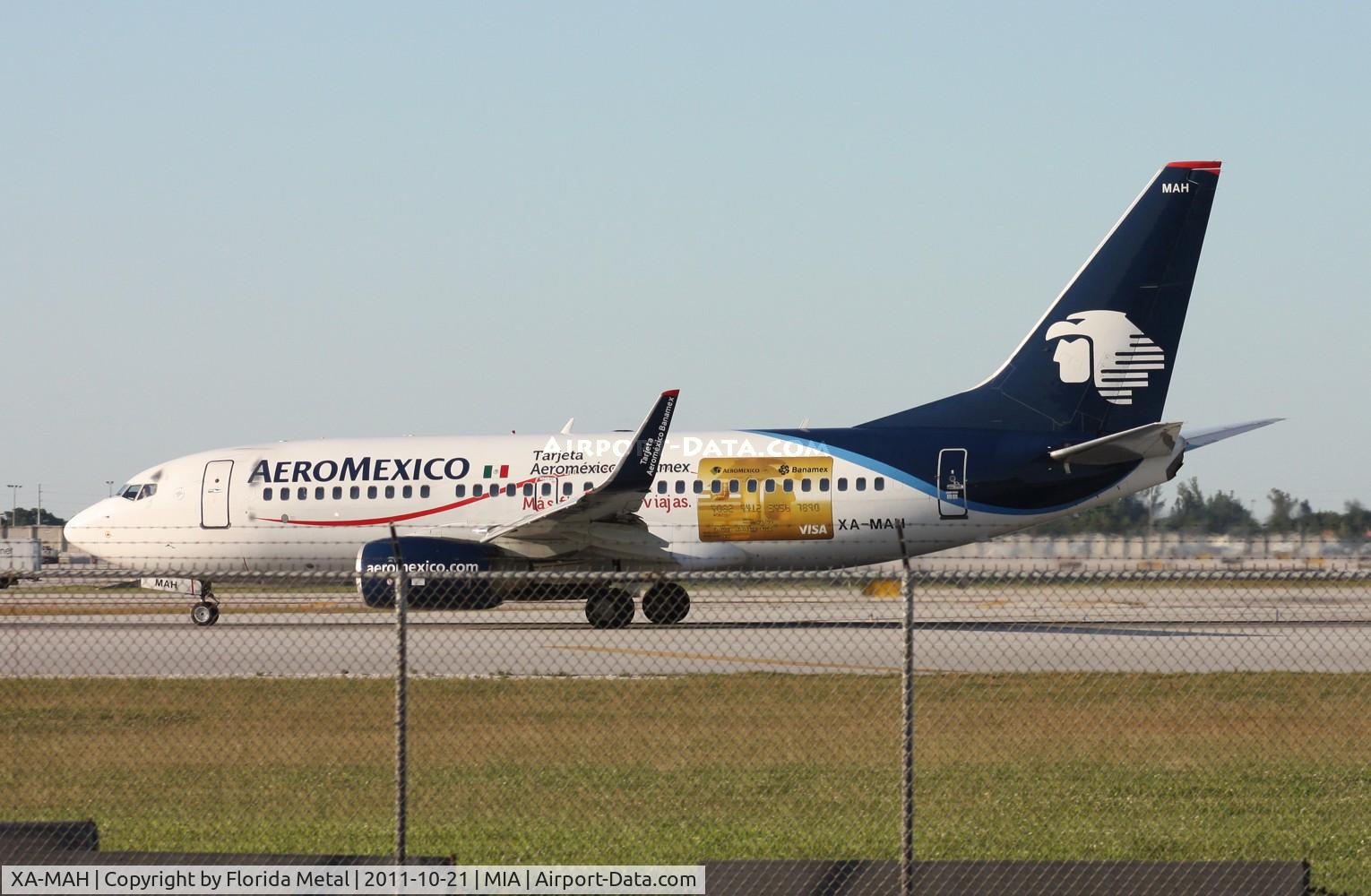 XA-MAH, 2007 Boeing 737-752 C/N 35122, Aeromexico Visa card