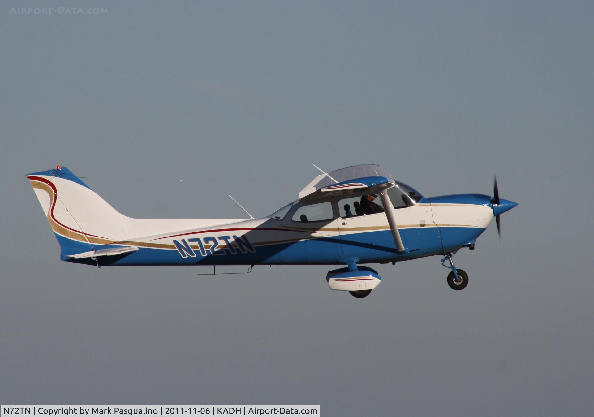 N72TN, 1976 Cessna R172K Hawk XP C/N R1722028, Cessna R172K
