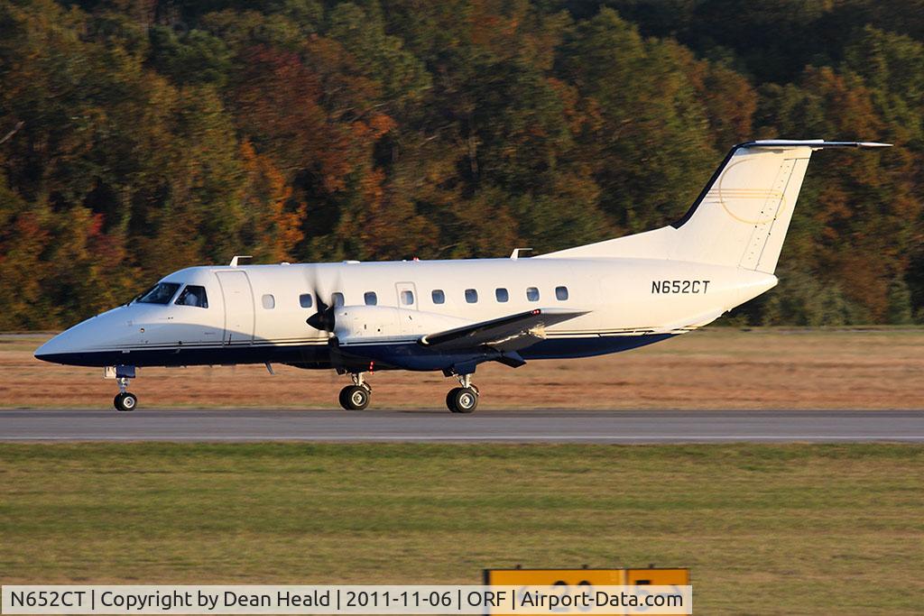 N652CT, 1994 Embraer EMB-120ER Brasilia C/N 120289, Charter Air Transport 1994 Embraer Brasilia N652CT rolling out on RWY 5 after arrival from Richmond Int'l (KRIC) as 