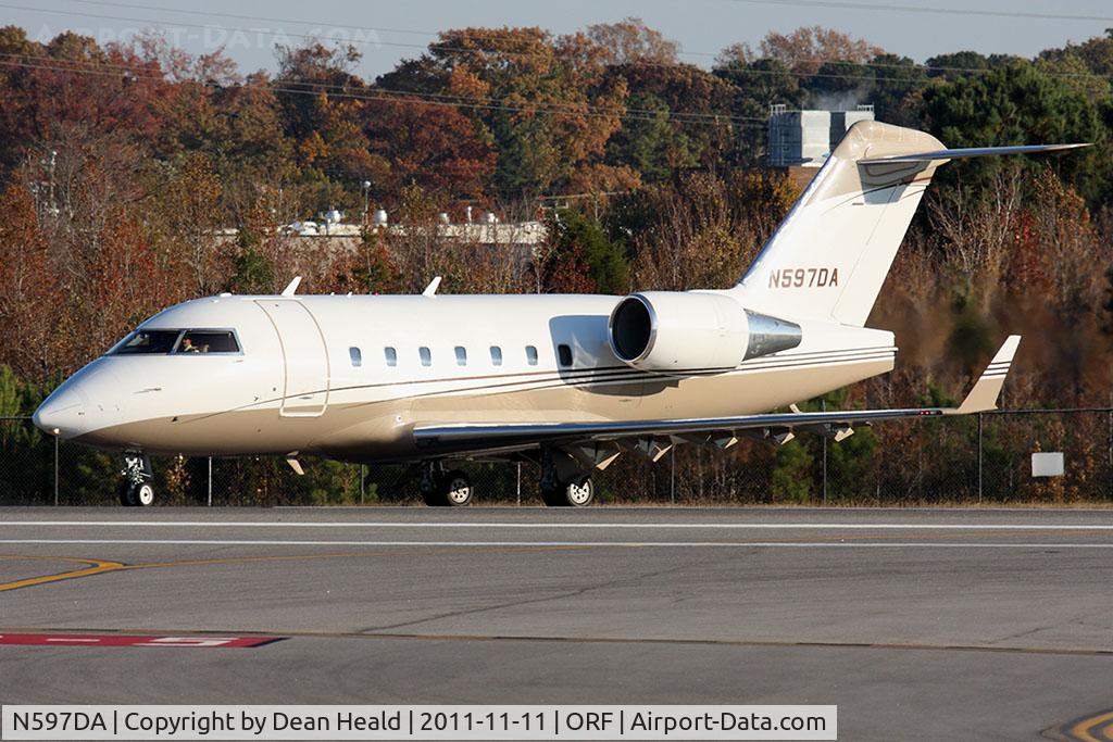 N597DA, 1997 Canadair Challenger 604 (CL-600-2B16) C/N 5359, Delta Air Elite Business Jets 1997 Canadair CL600-2B16 Challenger 604 N597DA (
