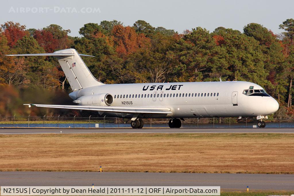 N215US, 1970 Douglas DC-9-32 C/N 47480, USA Jet Airlines N215US on takeoff roll RWY 23 en route to Port Columbus Int'l (KCMH).