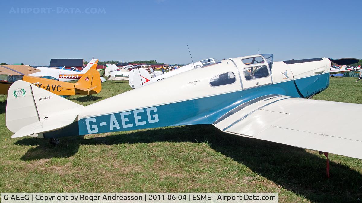 G-AEEG, 1936 Miles M-3A Falcon Major C/N 216, At EAA Fly-In