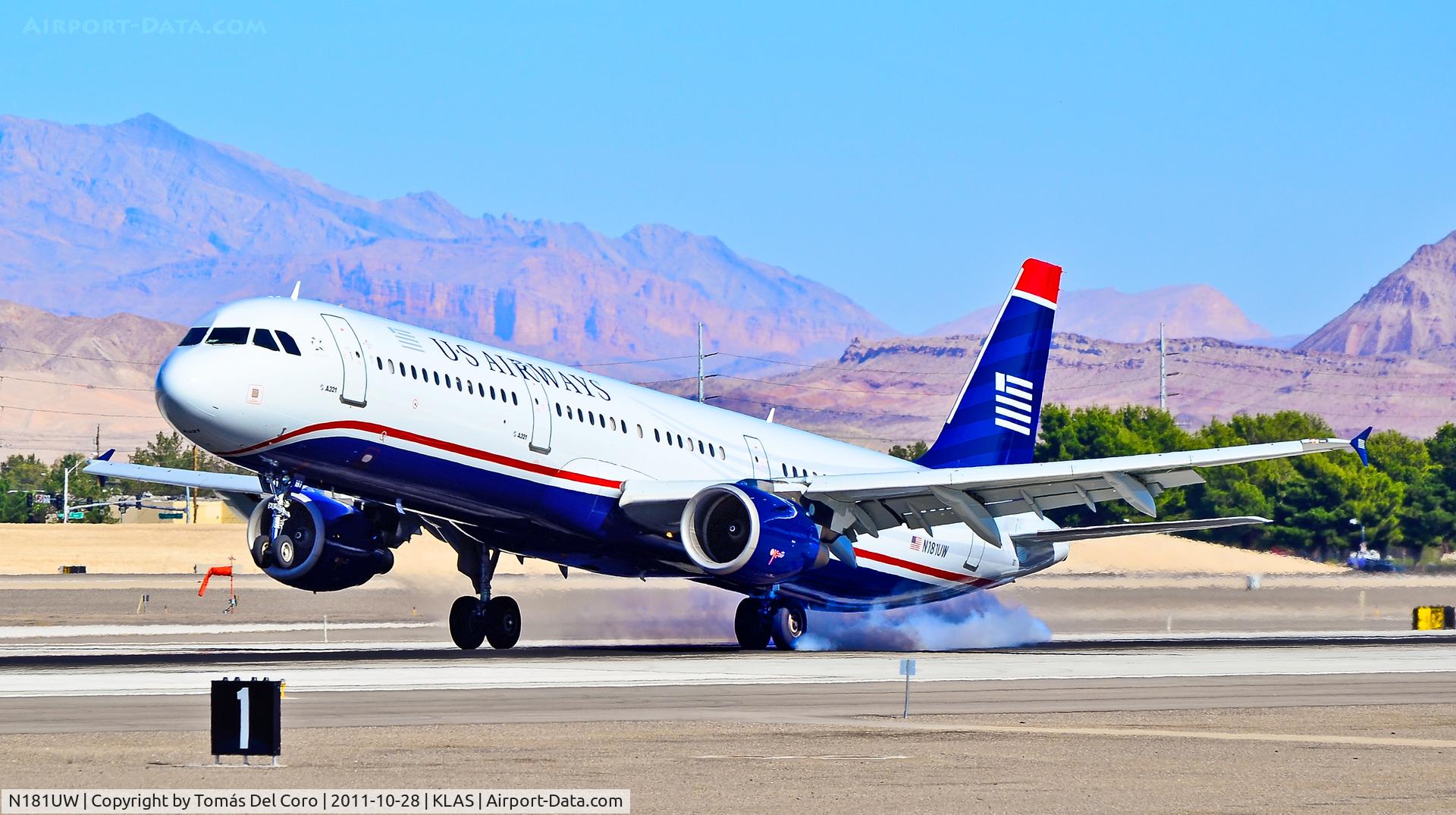 N181UW, 2001 Airbus A321-211 C/N 1531, US Airways Airbus A321-211 N181UW (cn 1531)

Las Vegas - McCarran International (LAS / KLAS)
USA - Nevada, October 28, 2011
Photo: Tomás Del Coro