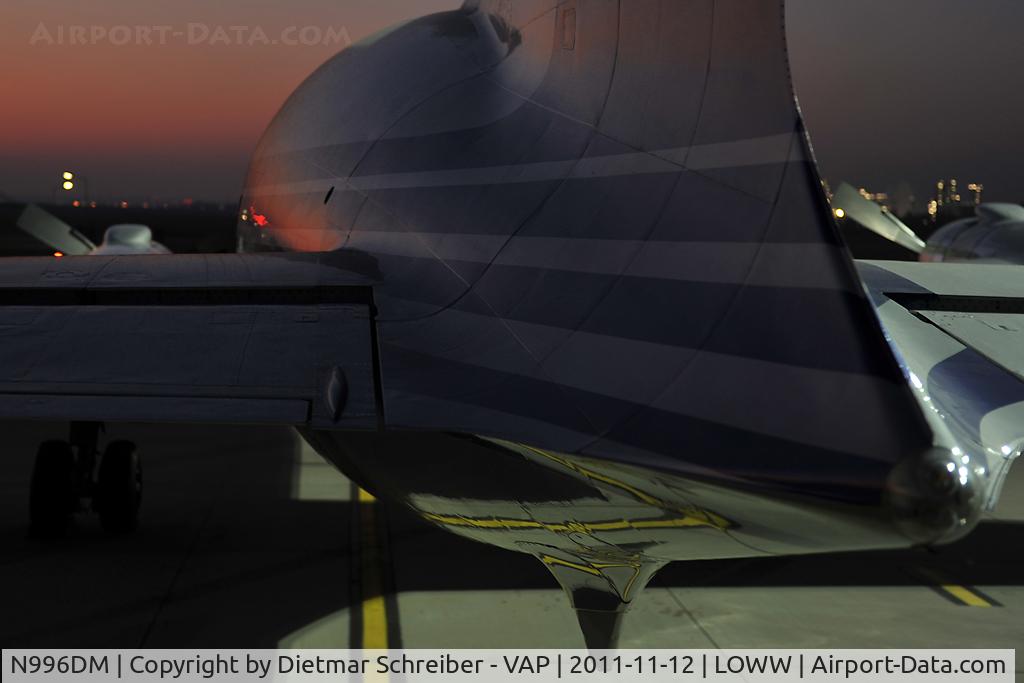 N996DM, 1958 Douglas DC-6B C/N 45563, Red Bull DC6