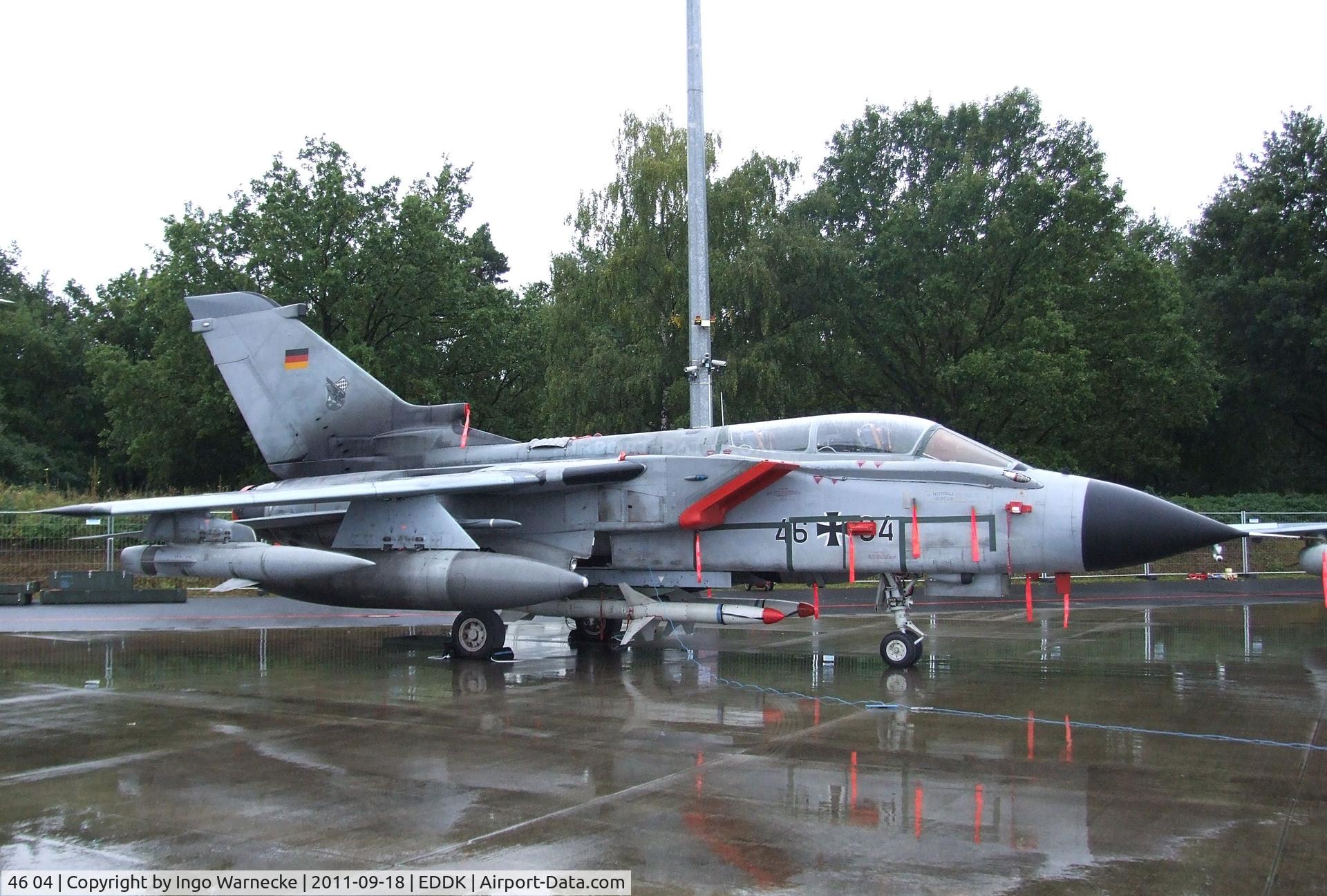 46 04, Panavia Tornado IDS(T) C/N 752/GT062/4304, Panavia Tornado ECR of the Luftwaffe at the DLR 2011 air and space day on the side of Cologne airport