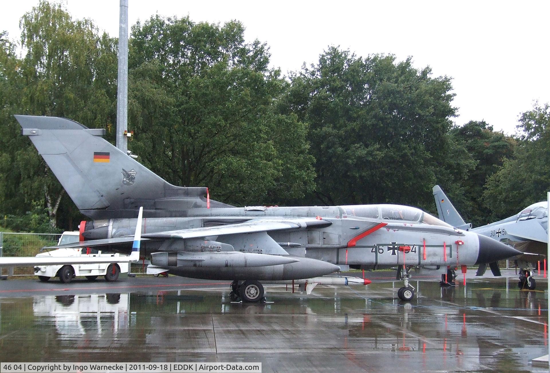 46 04, Panavia Tornado IDS(T) C/N 752/GT062/4304, Panavia Tornado ECR of the Luftwaffe at the DLR 2011 air and space day on the side of Cologne airport