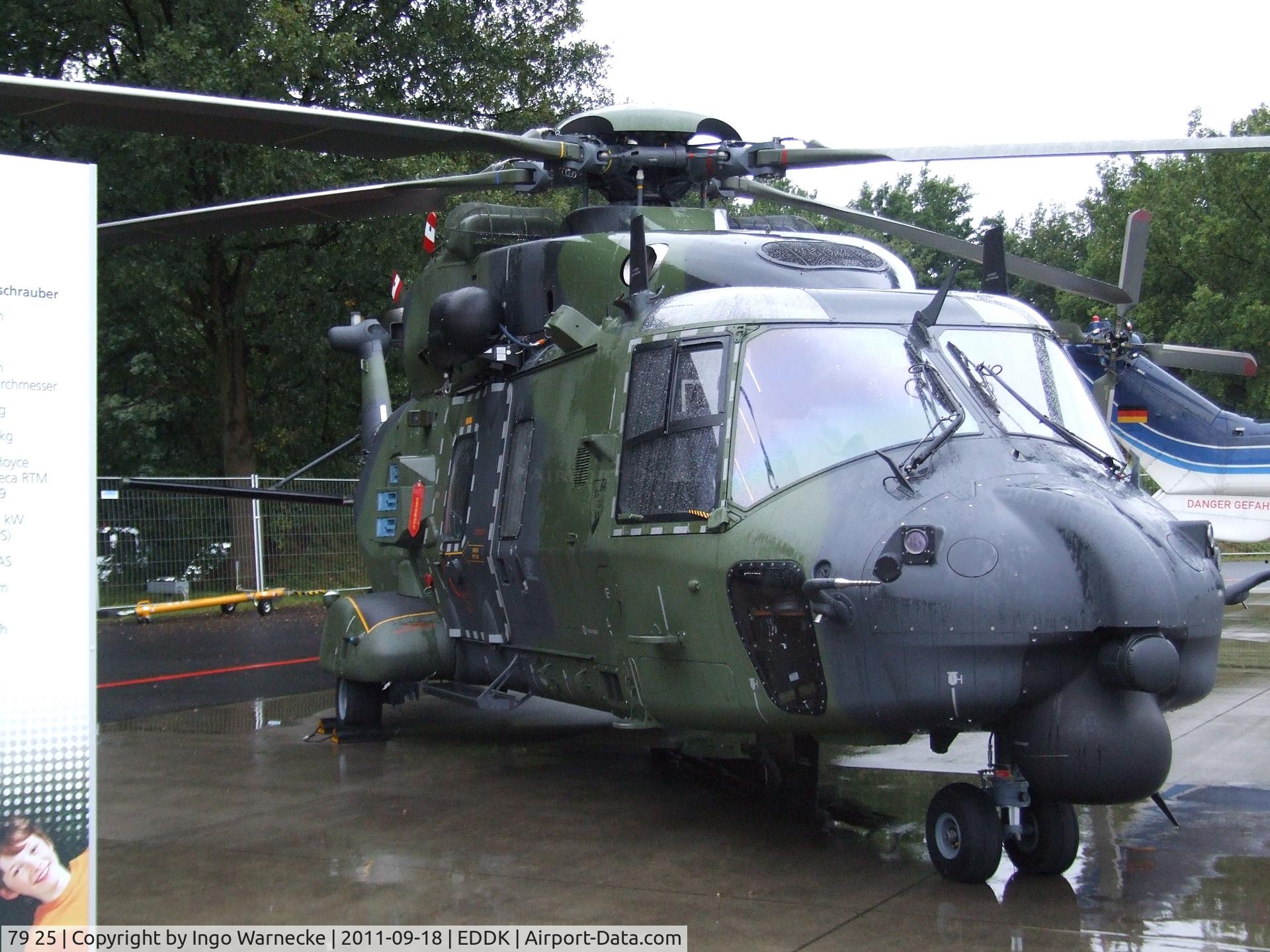 79 25, NHI NH-90 TTH Caiman C/N 1043/GEAF03, NHI NH90 TTH of the Luftwaffe at the DLR 2011 air and space day on the side of Cologne airport