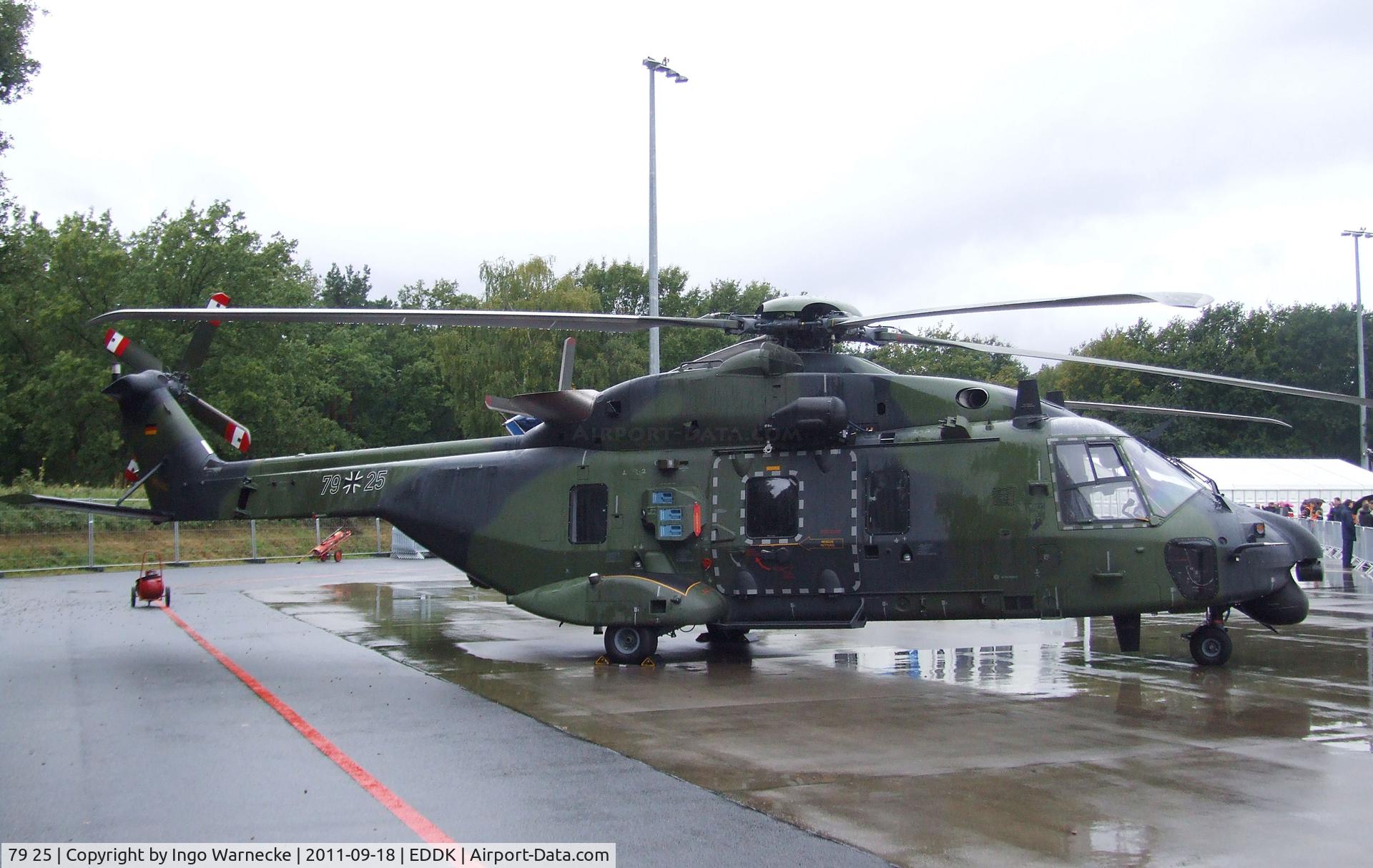 79 25, NHI NH-90 TTH Caiman C/N 1043/GEAF03, NHI NH90 TTH of the Luftwaffe at the DLR 2011 air and space day on the side of Cologne airport