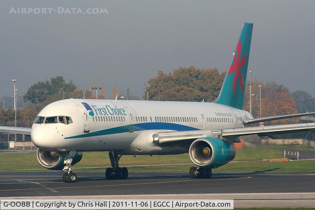 G-OOBB, 2000 Boeing 757-26N C/N 32447, Last chance to get a picture of this B757 in First Choice colours, a few days later it flew into Norwich Airport to be repainted into Thomson colours