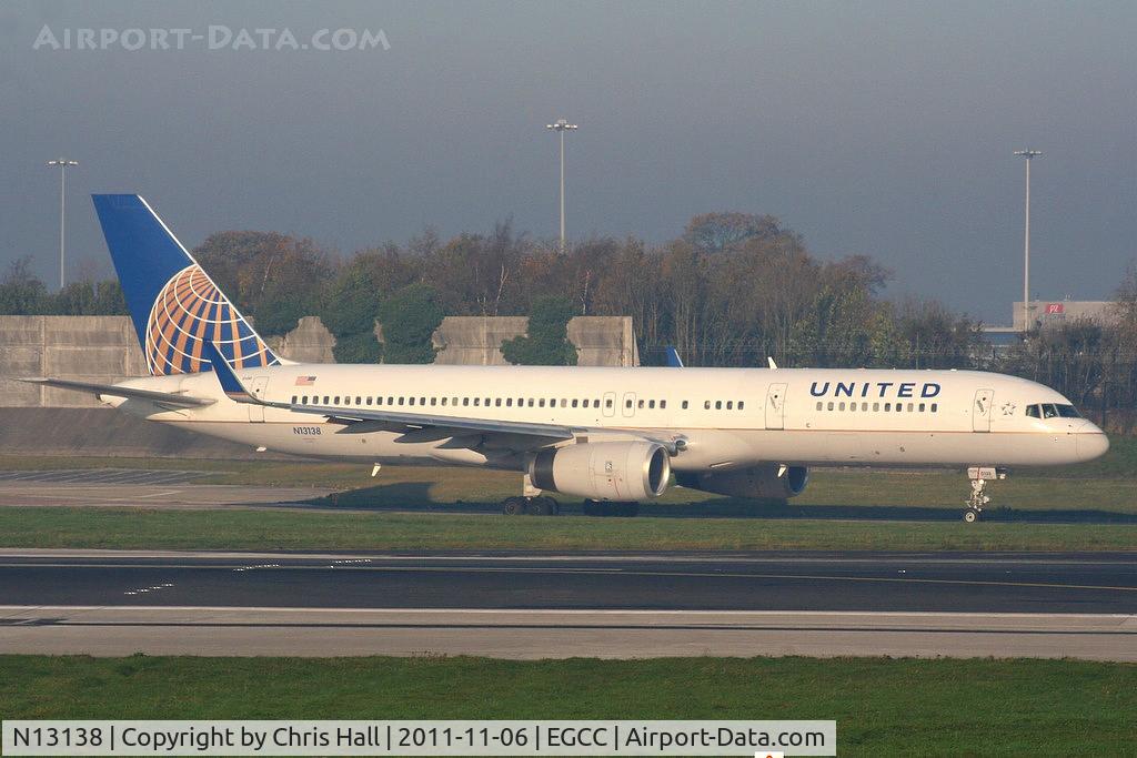 N13138, 1999 Boeing 757-224 C/N 30351, United
