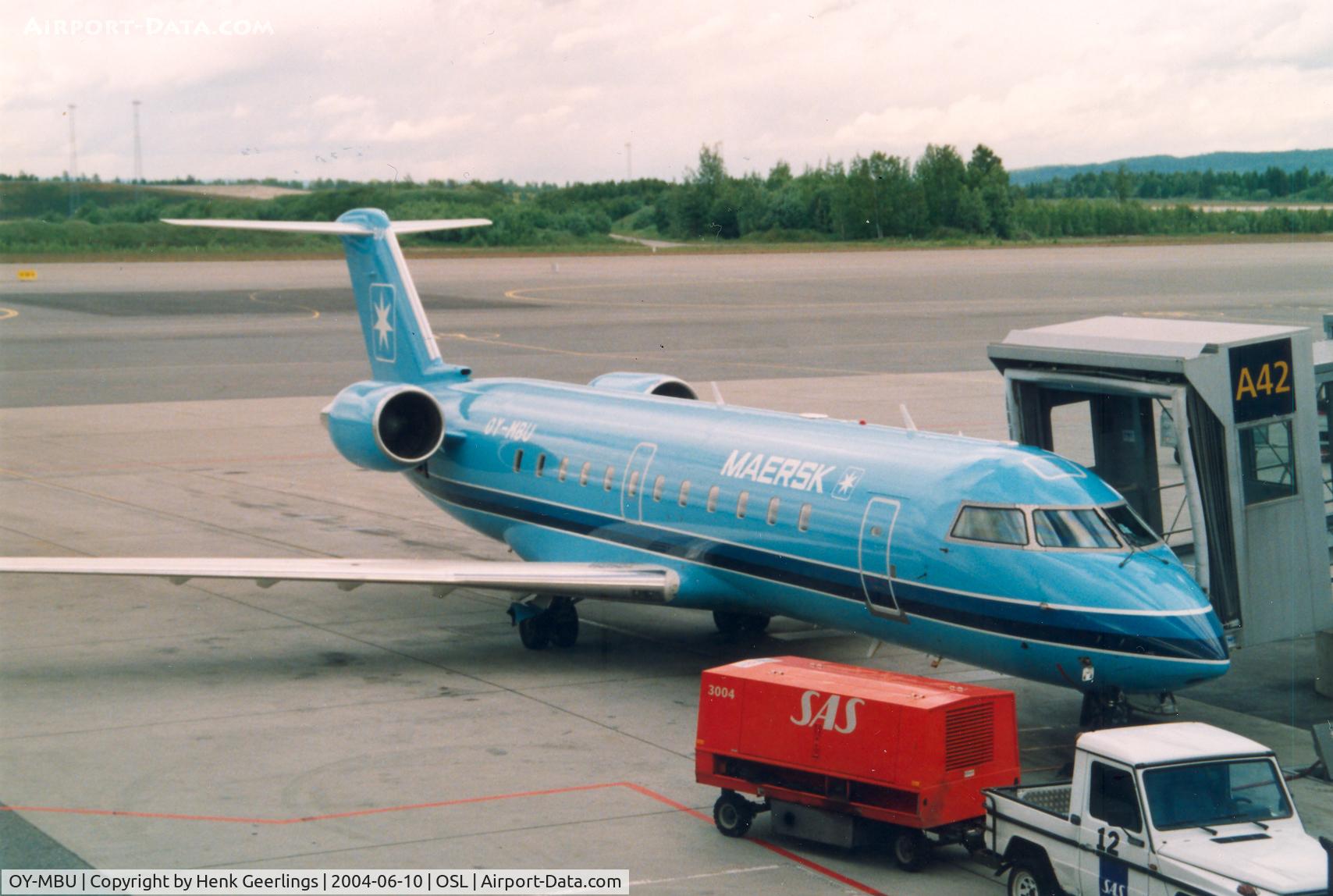 OY-MBU, 2000 Canadair CRJ-200LR (CL-600-2B19) C/N 7373, Maersk