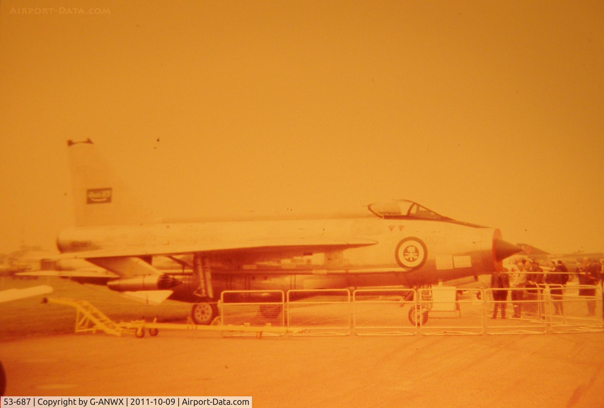 53-687, English Electric Lightning F.53 C/N 95293, Farnborough Air Show.