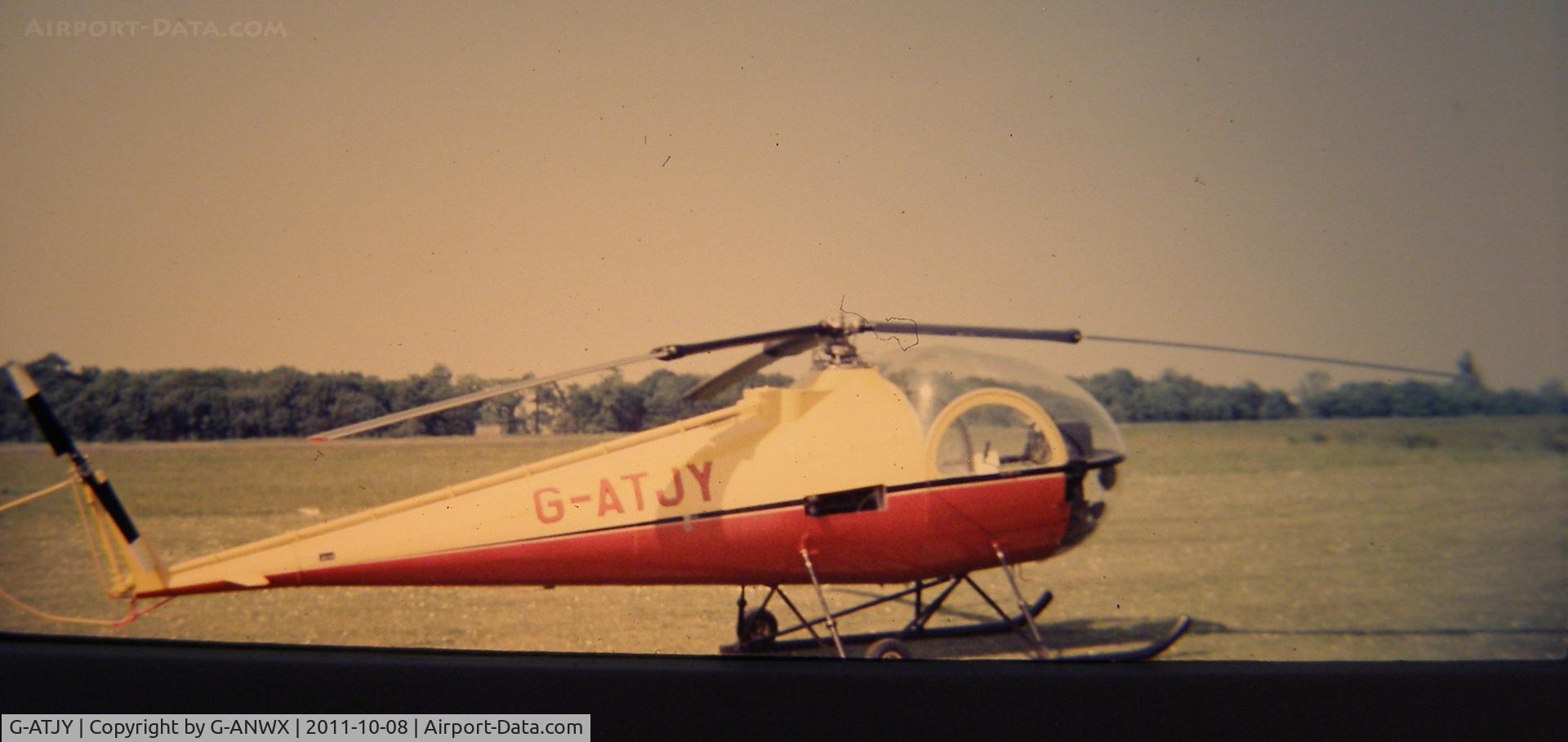 G-ATJY, 1965 Brantly B-2B C/N 455, C1970