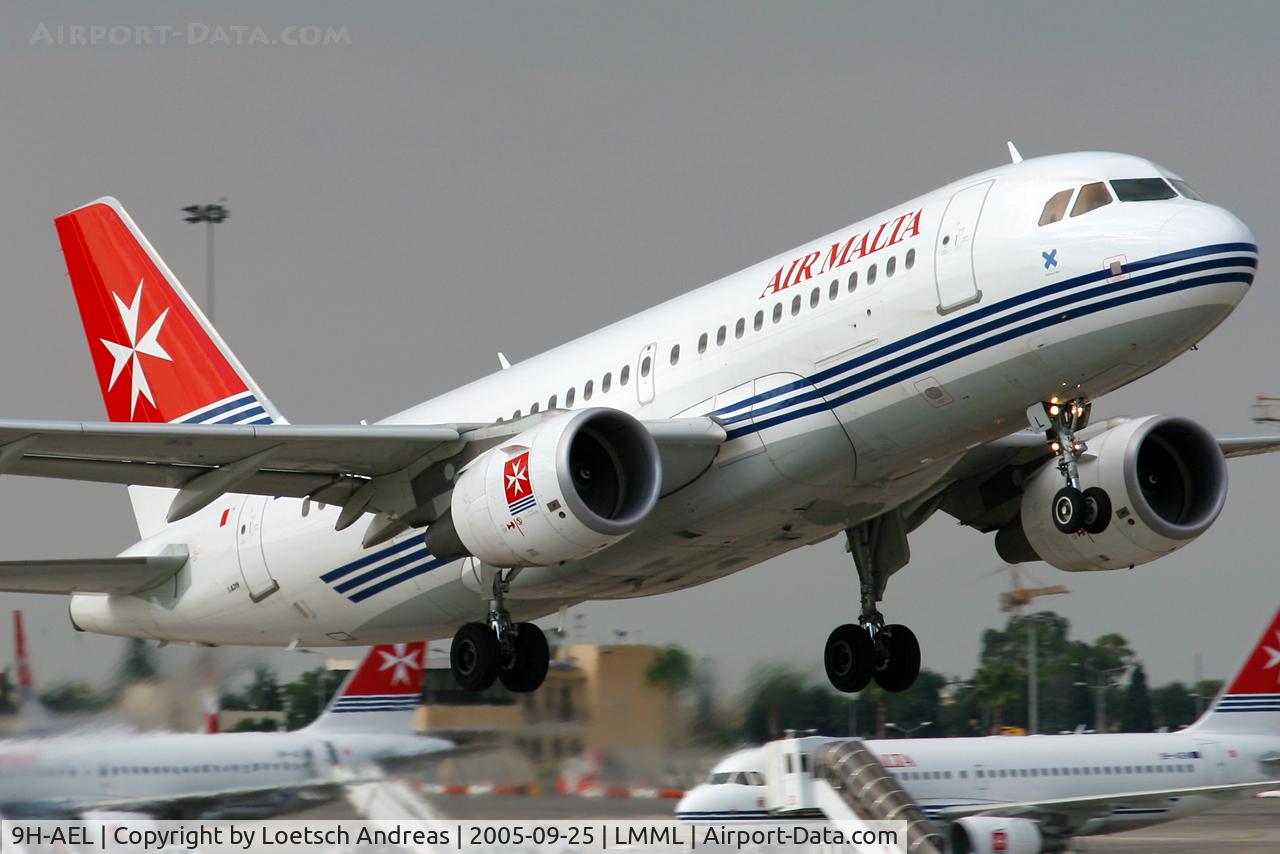 9H-AEL, 2004 Airbus A319-111 C/N 2332, take off