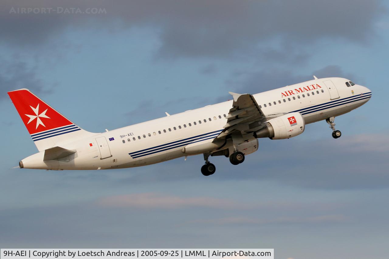9H-AEI, 2004 Airbus A320-214 C/N 2189, take off