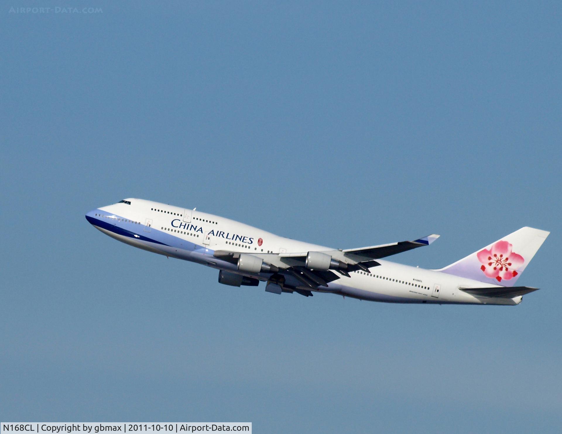 N168CL, 1999 Boeing 747-409 C/N 29906, Take-off from JFK