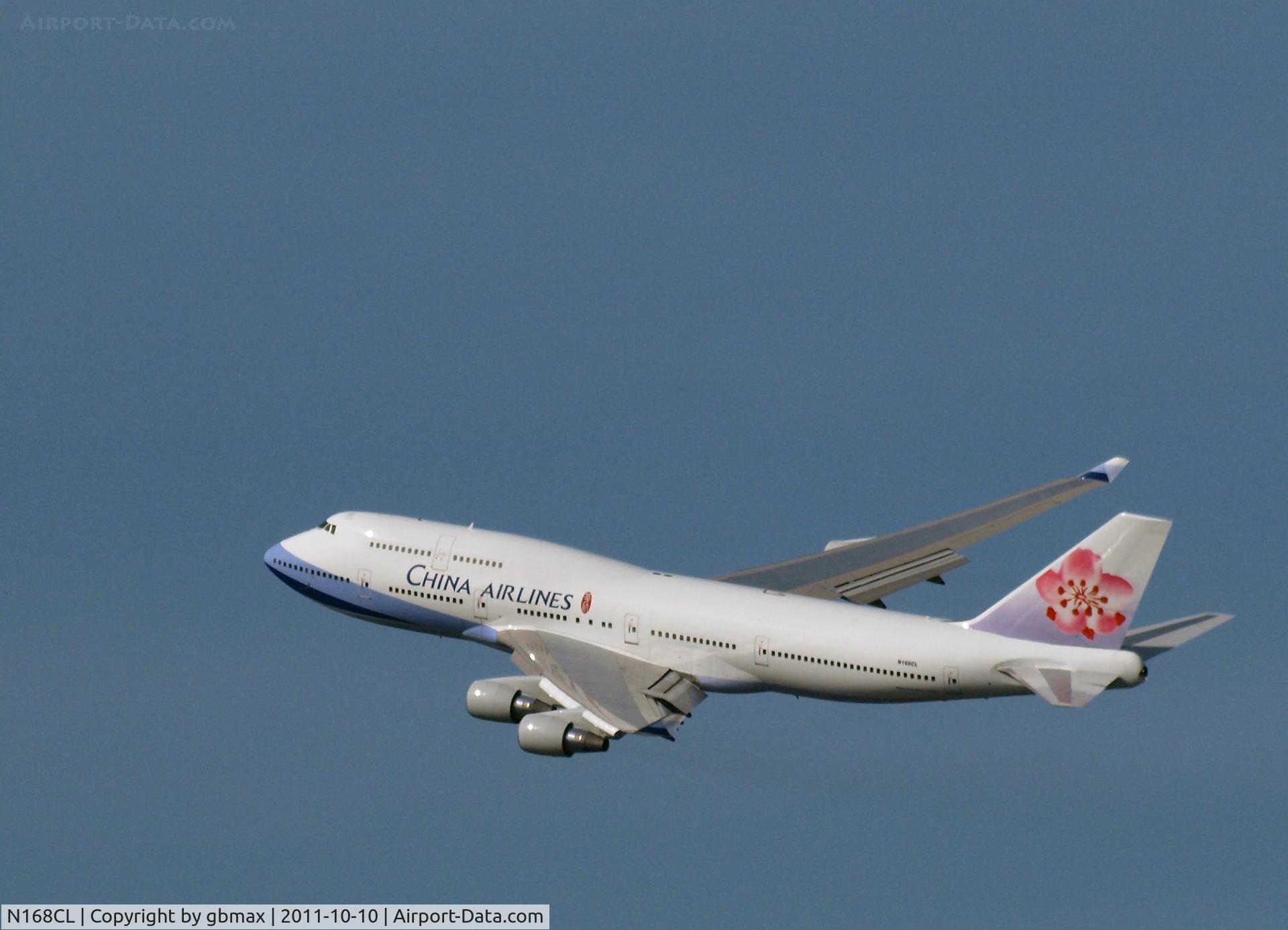 N168CL, 1999 Boeing 747-409 C/N 29906, Take-off from JFK