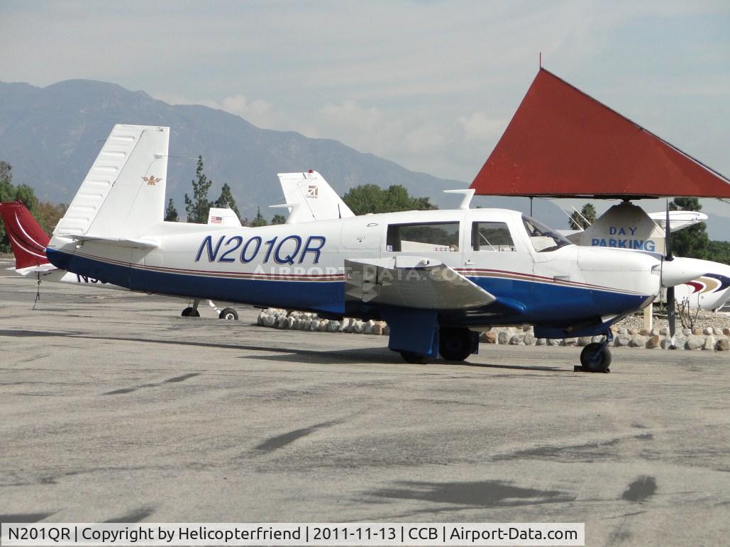 N201QR, 1977 Mooney M20J 201 C/N 24-0353, Parked north of Maniac Mike's Cafe