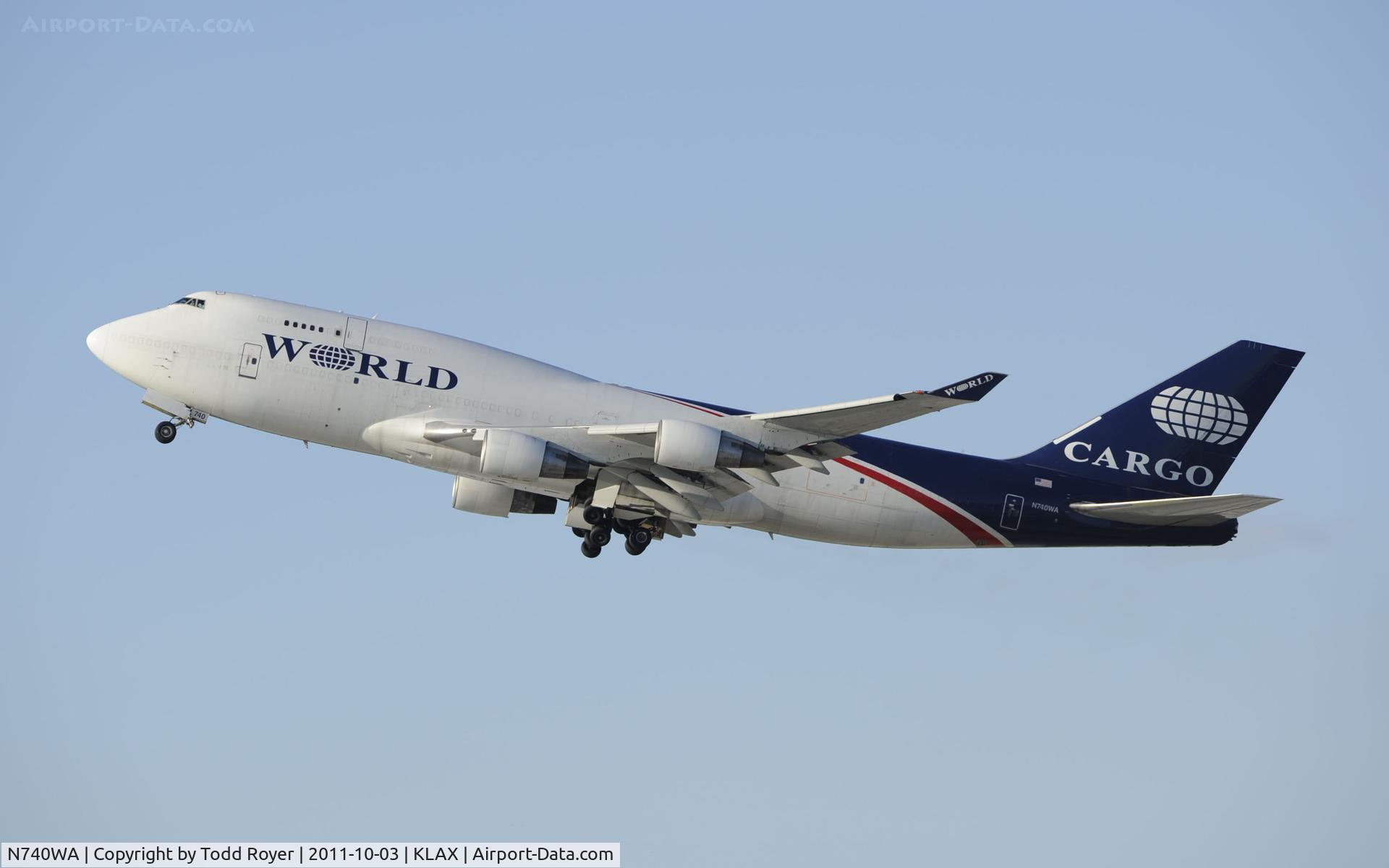 N740WA, 1993 Boeing 747-4H6 C/N 25700, Departing LAX