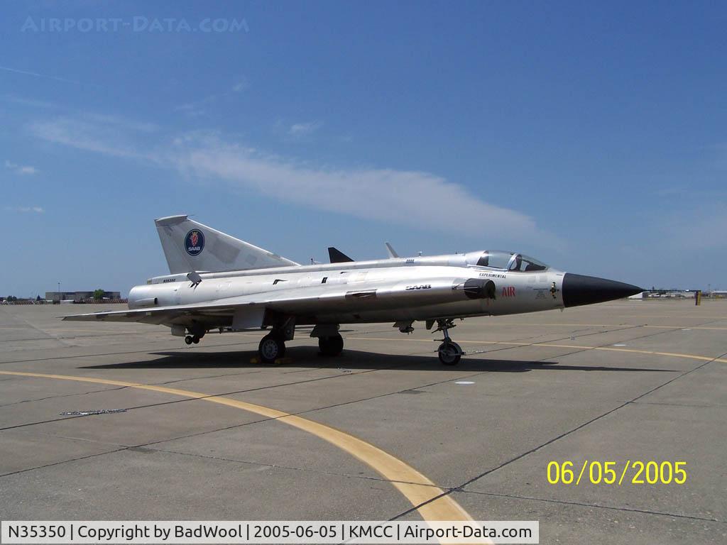 N35350, 1964 Saab J-35D Draken C/N 35-350, Asset repossession by the bank, sitting on the tarmac at KMCC waiting for removal.