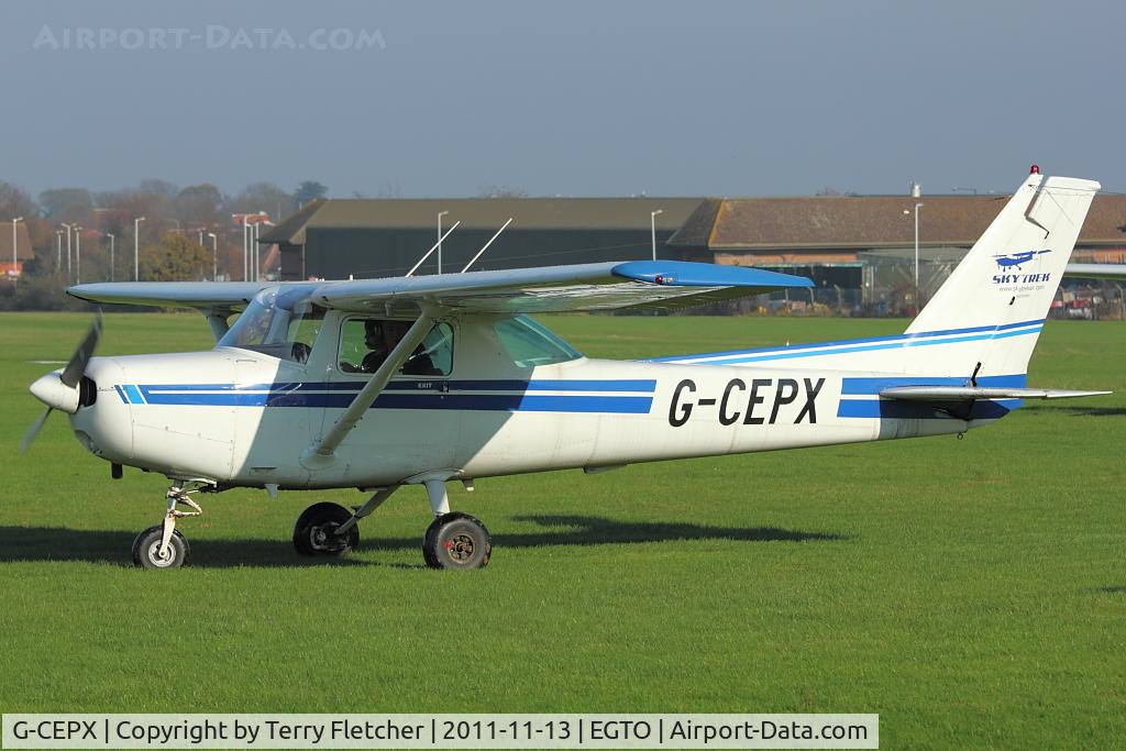 G-CEPX, 1983 Cessna 152 C/N 152-85792, 1983 Cessna 152, c/n: 152-85792 at Rochester, Kent