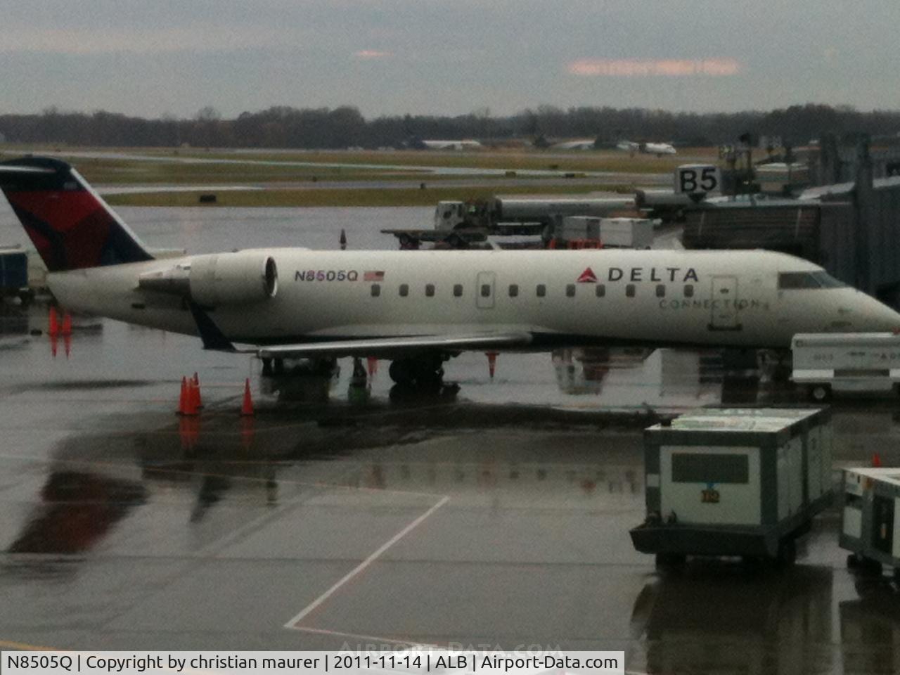 N8505Q, 2001 Bombardier CRJ-200LR (CL-600-2B19) C/N 7505, at alb