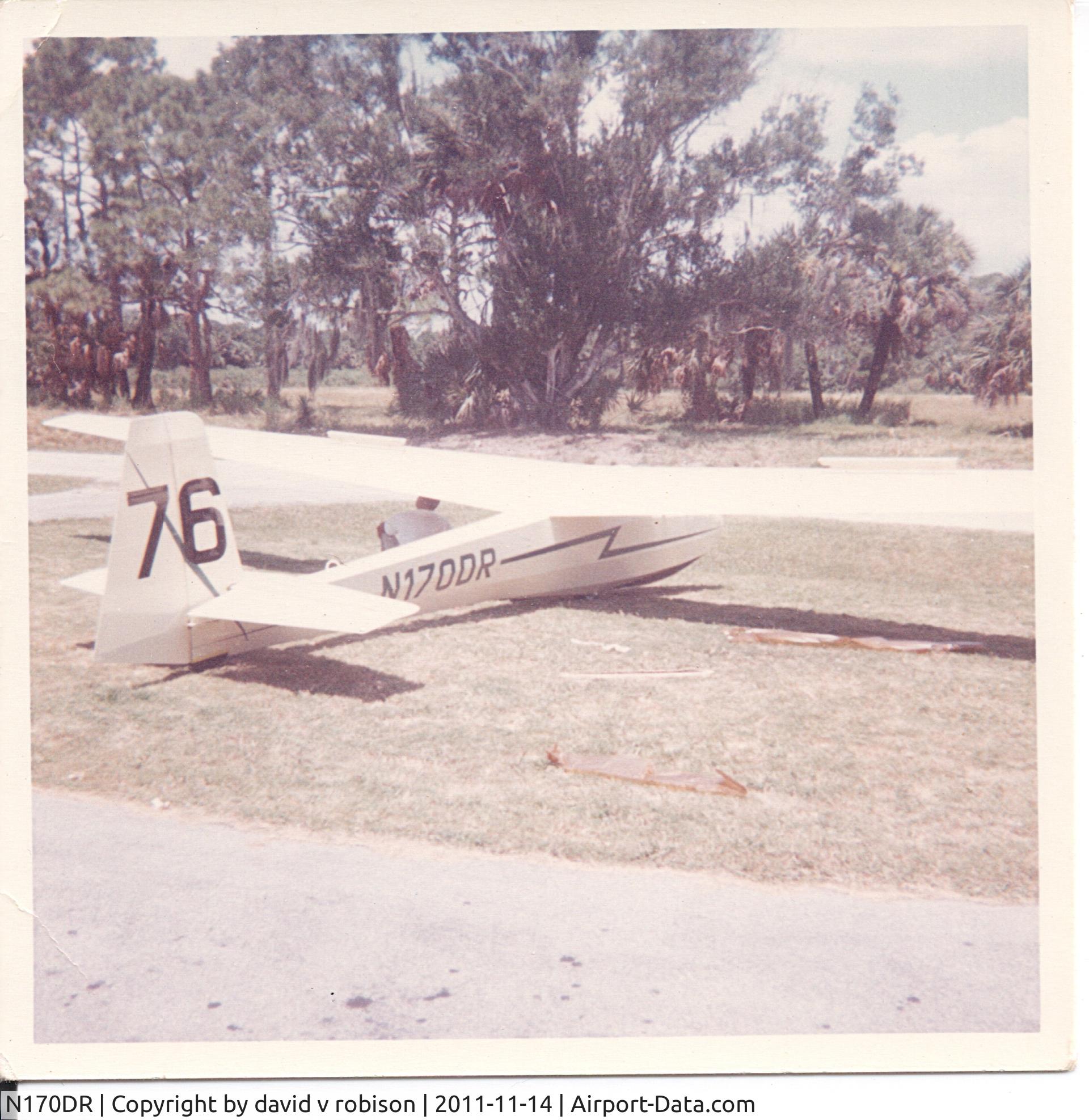 N170DR, 1962 Schleicher K-8B C/N 8190, Initial Assembly after uncrate in Vero Beach, Florida, August, 1964.