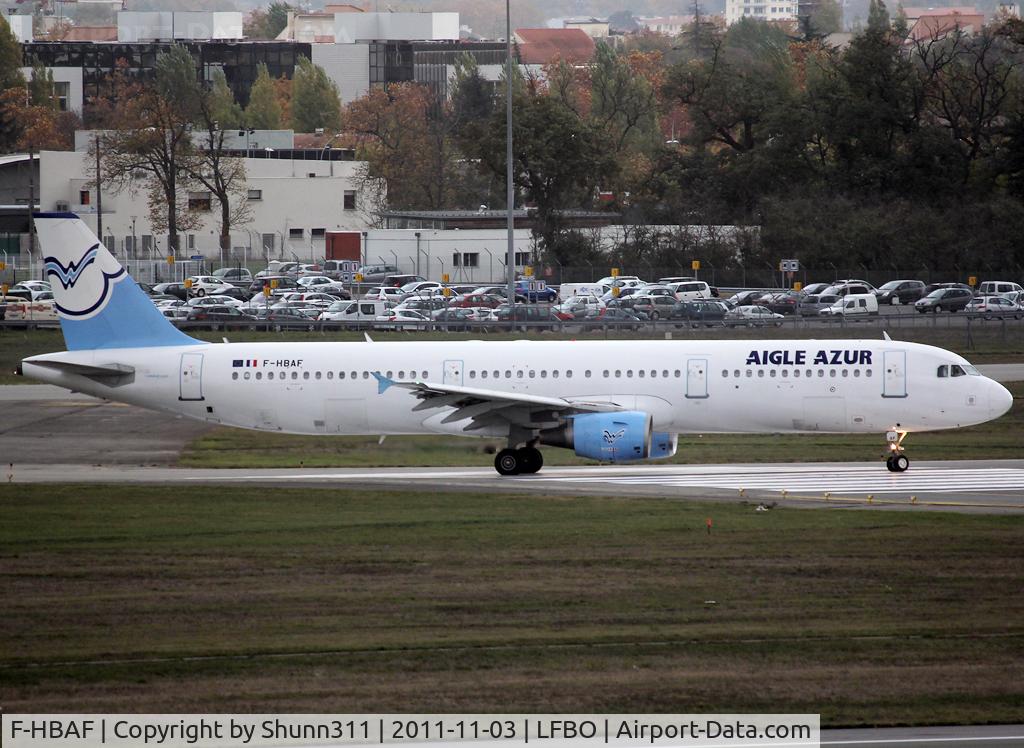 F-HBAF, 1999 Airbus A321-211 C/N 1006, Lining up rwy 14L for departure...