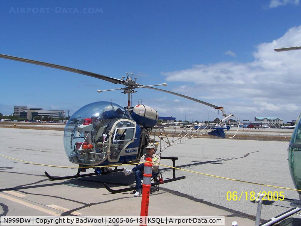 N999DW, 1967 Bell 47G-3B-1 Sioux C/N 6604, Static display at the 2005 Vertical Challenge in San Carlos, CA.