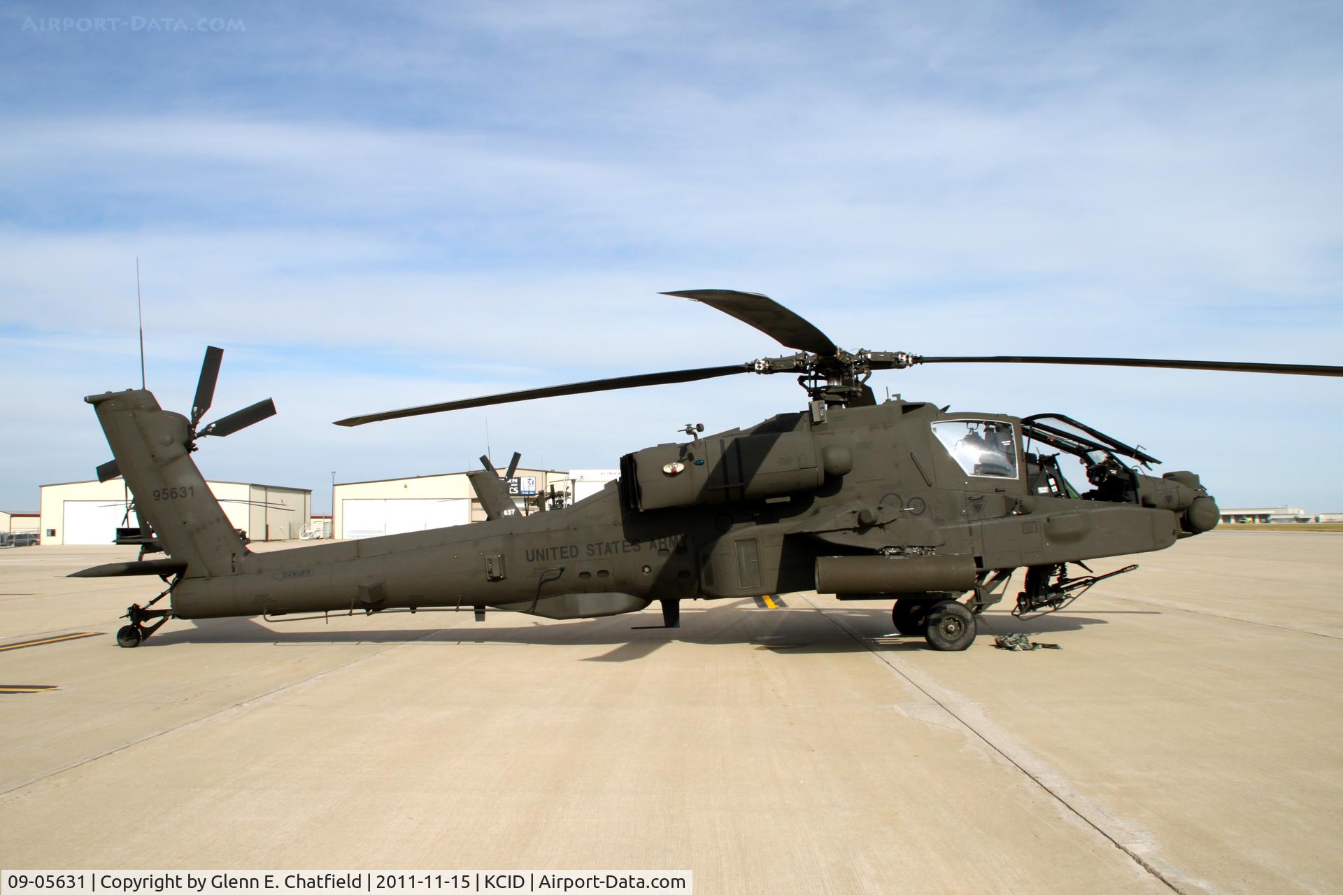09-05631, 2011 Boeing AH-64D Apache C/N PVD631, Parked on the PS Air ramp.  Refueling stop on the way from Pennsylvania to Utah.